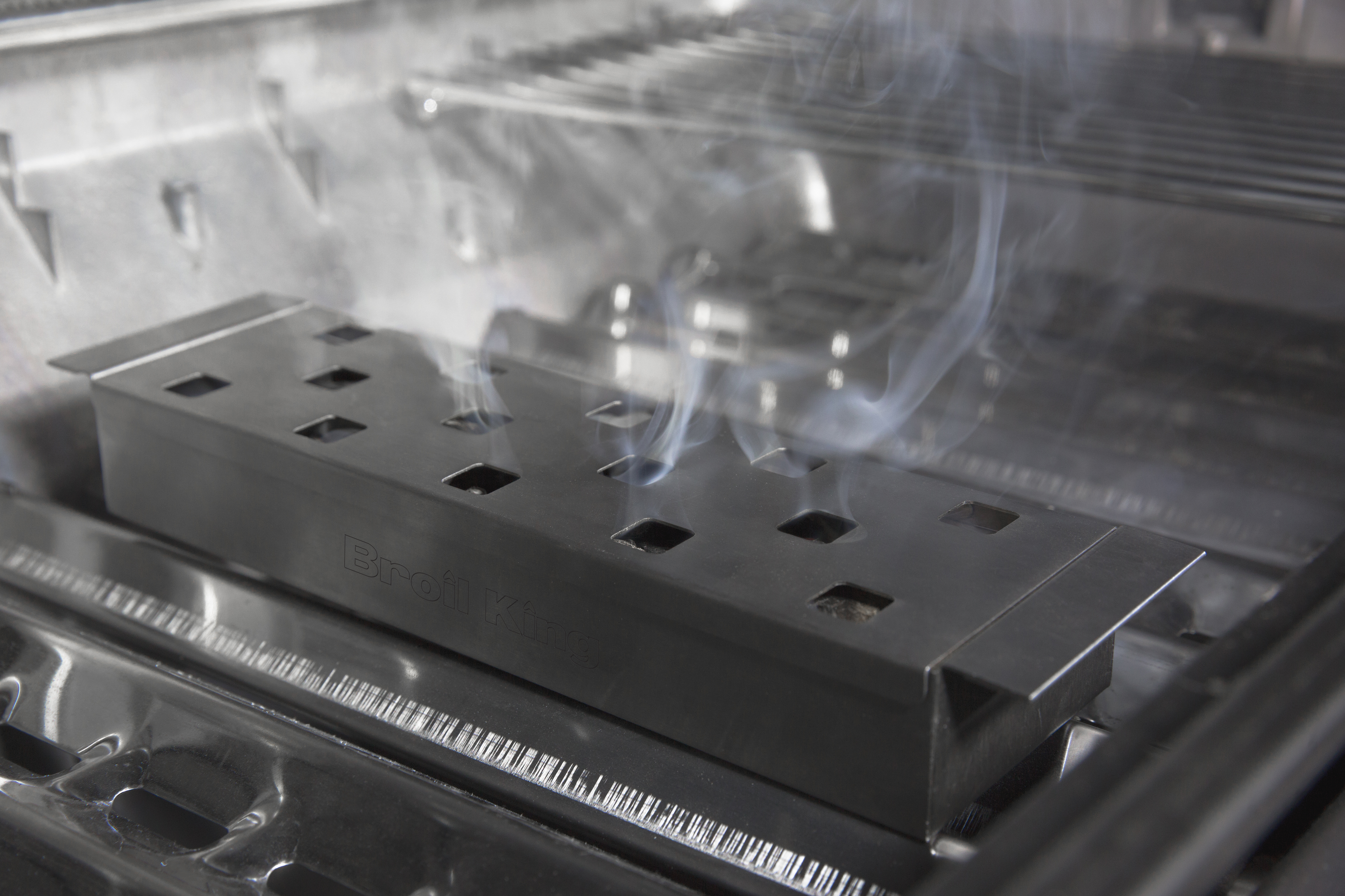 broil-king-smoke-stainless-steel-smoker-box-r-ucherbox-edelstahl image 3