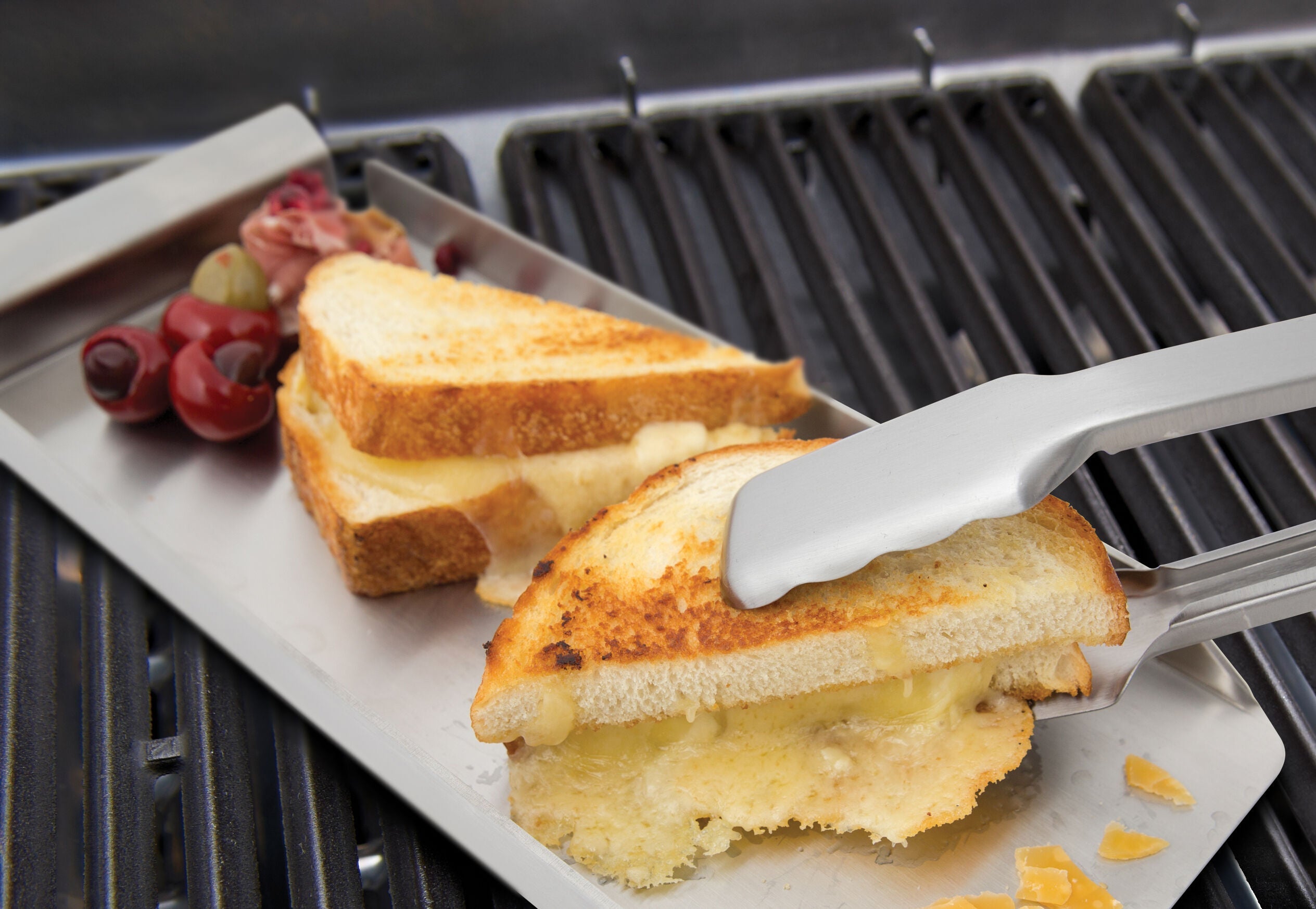 broil-king-baron-grillzange-edelstahl-mit-feststeller image 3