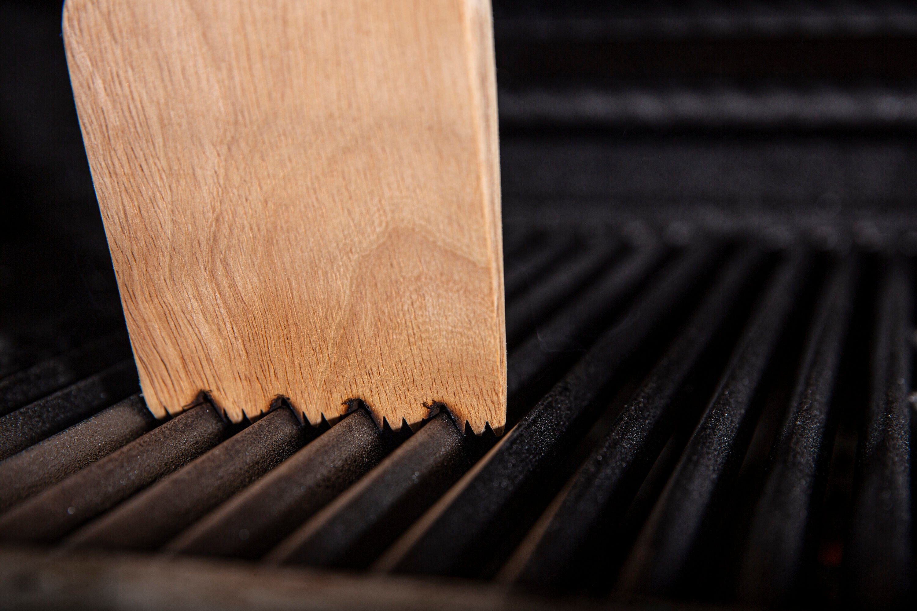 broil-king-grill-schaber-holz-f-r-gussrost-und-edelstahl image 2