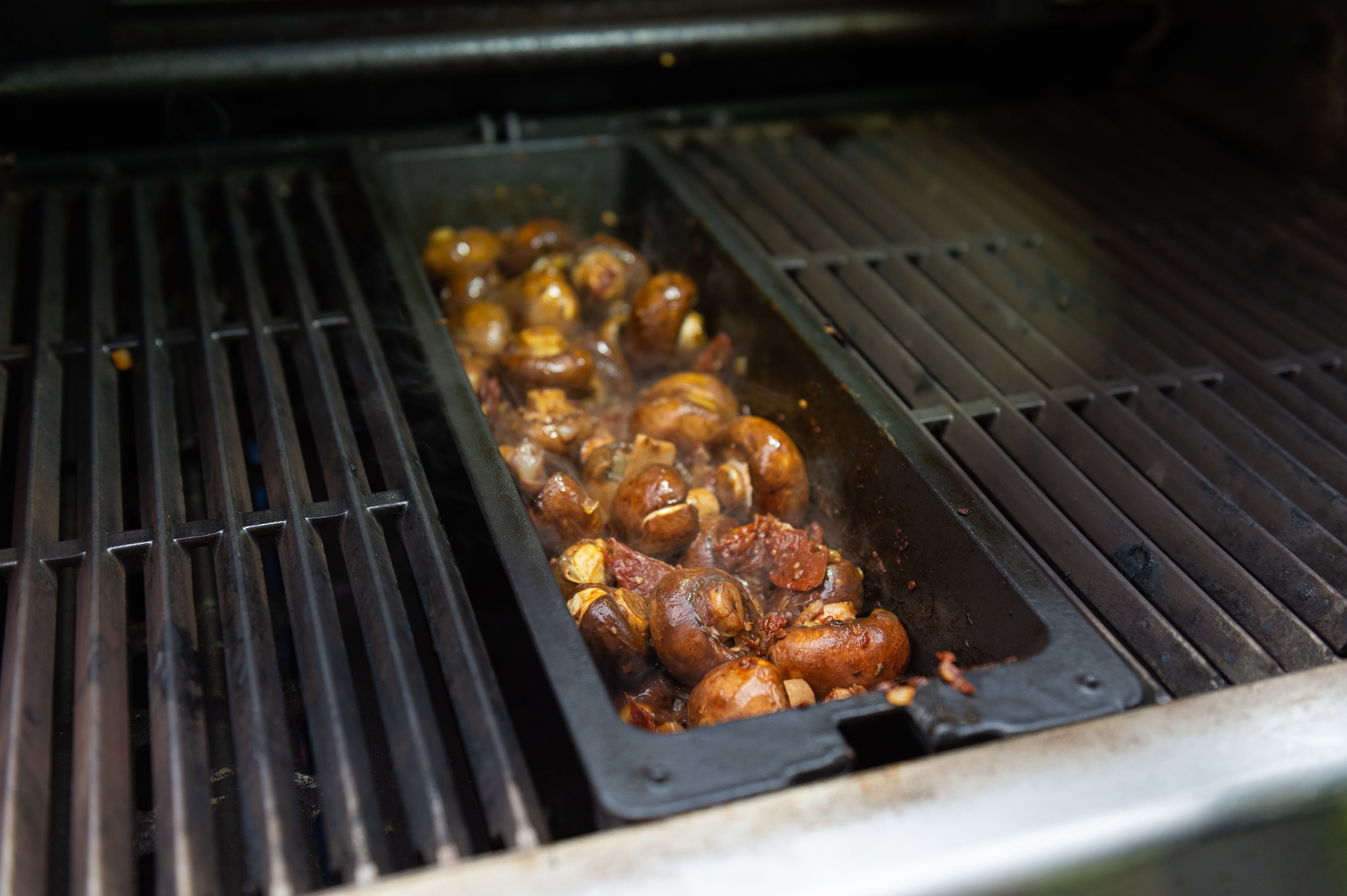 broil-king-regal-wok-gusseisen-f-r-gasgrill image 4