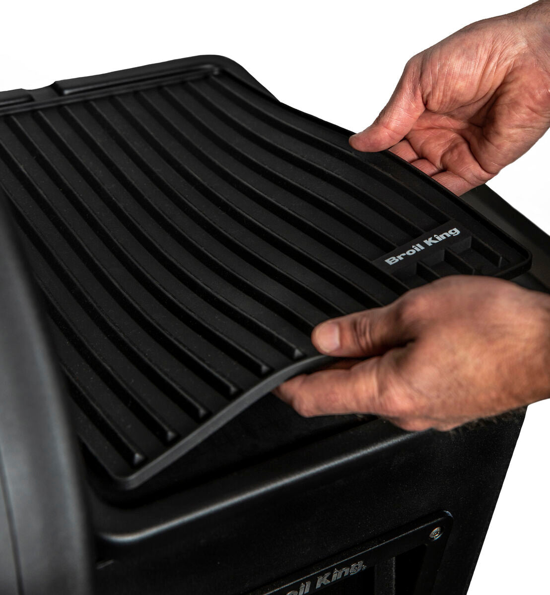 broil-king-regal-silikonmatte-magnetisch-seitenablage image 4
