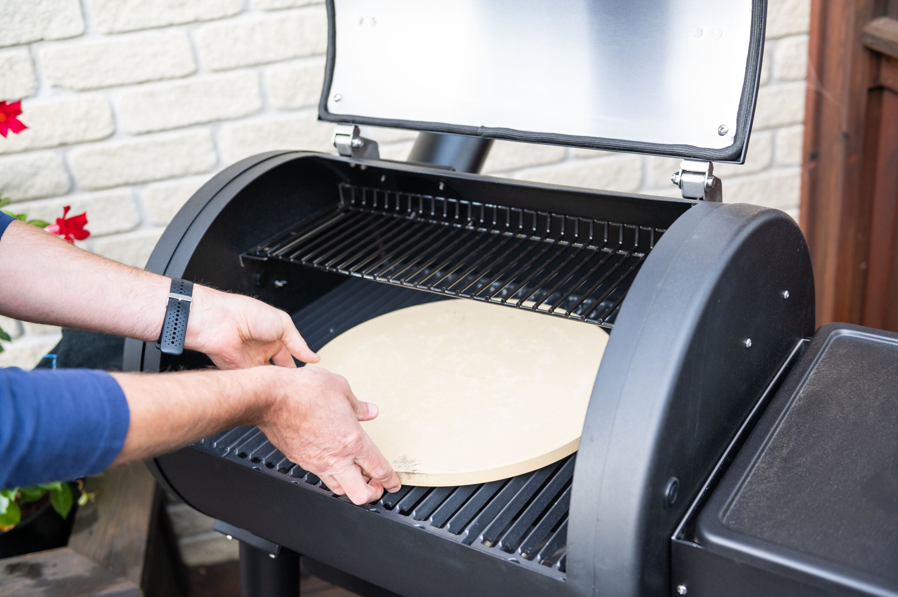 broil-king-grills-15-zoll-pizzastein-grillstein-keramik image 3