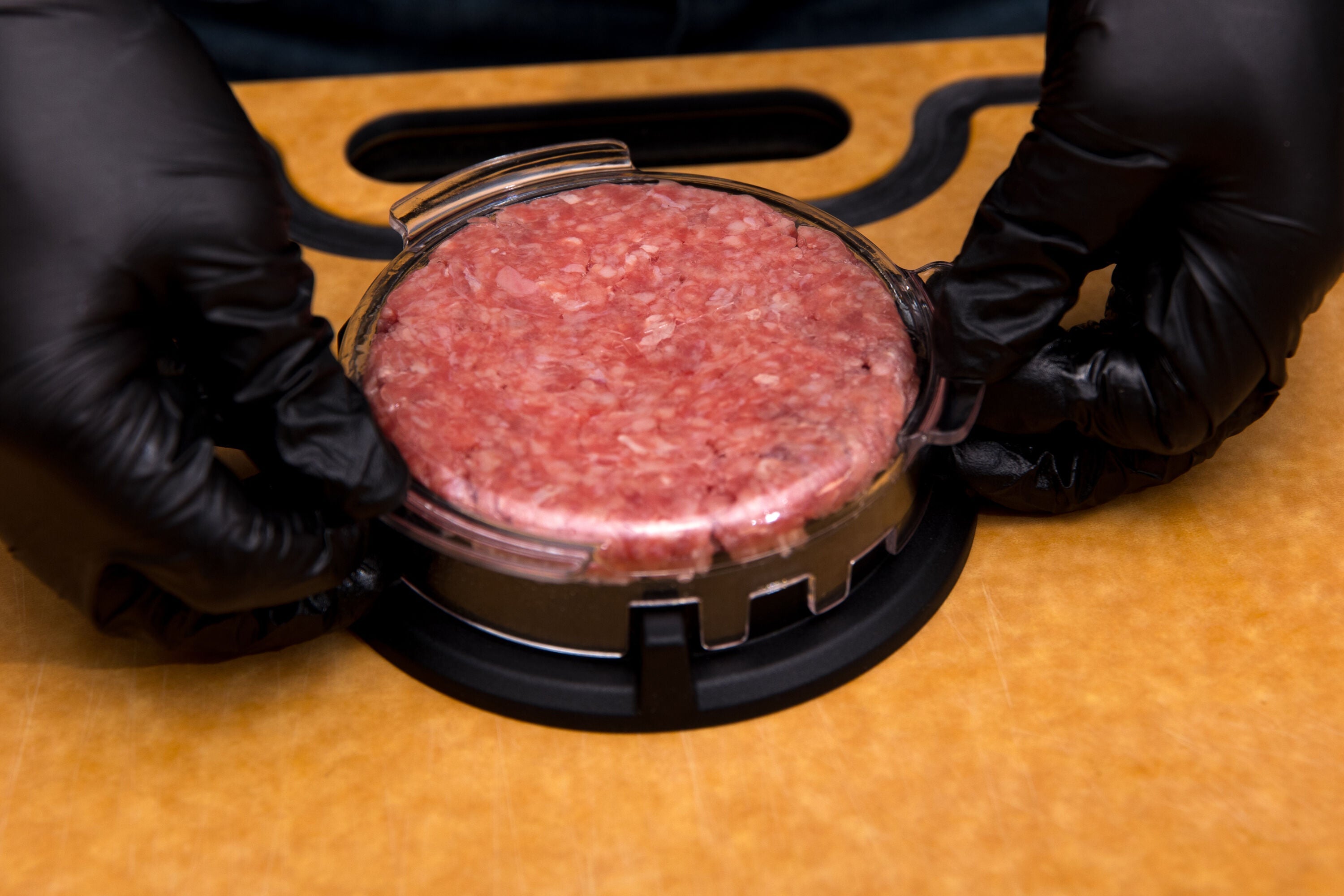 broil-king-grill-deluxe-burger-press-burgerpresse image 4
