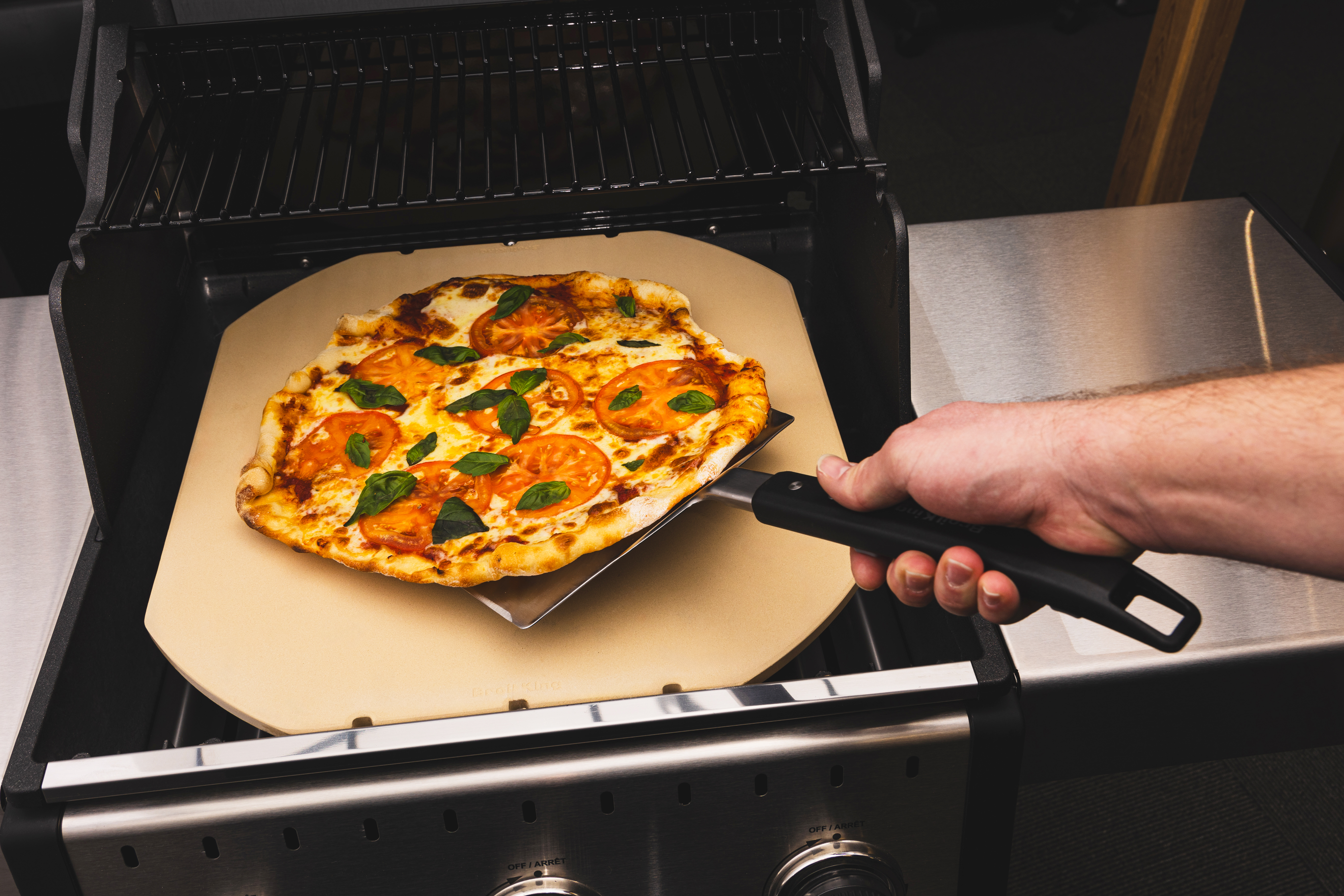 broil-king-baron-pizzastein-rechteckig-f-r-gasgrill image 3